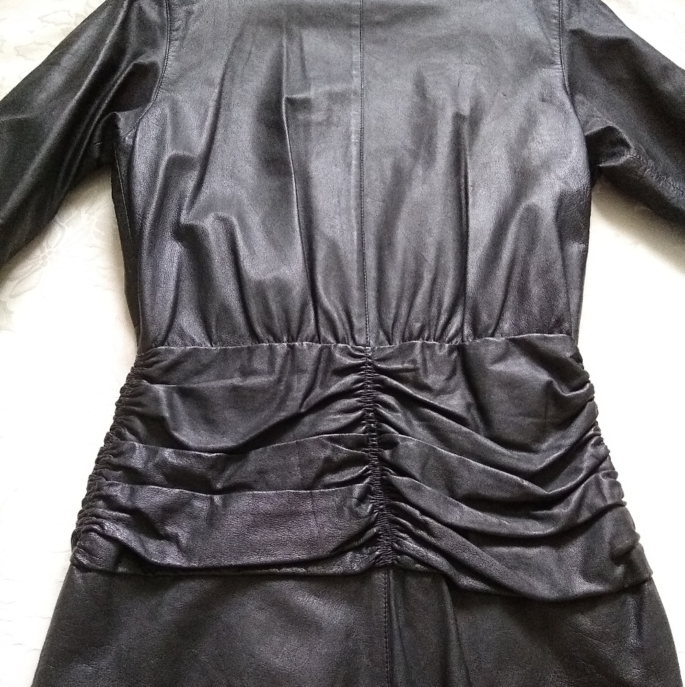 Leather ruched vintage trench dress  double breasted - Picture 3 of 16